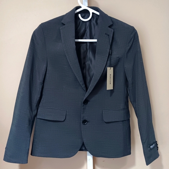 Kenneth Cole Reaction Big Boys (Size 12R) Charcoal Slim Stretch Suit Coat (NWT) - Picture 1 of 12